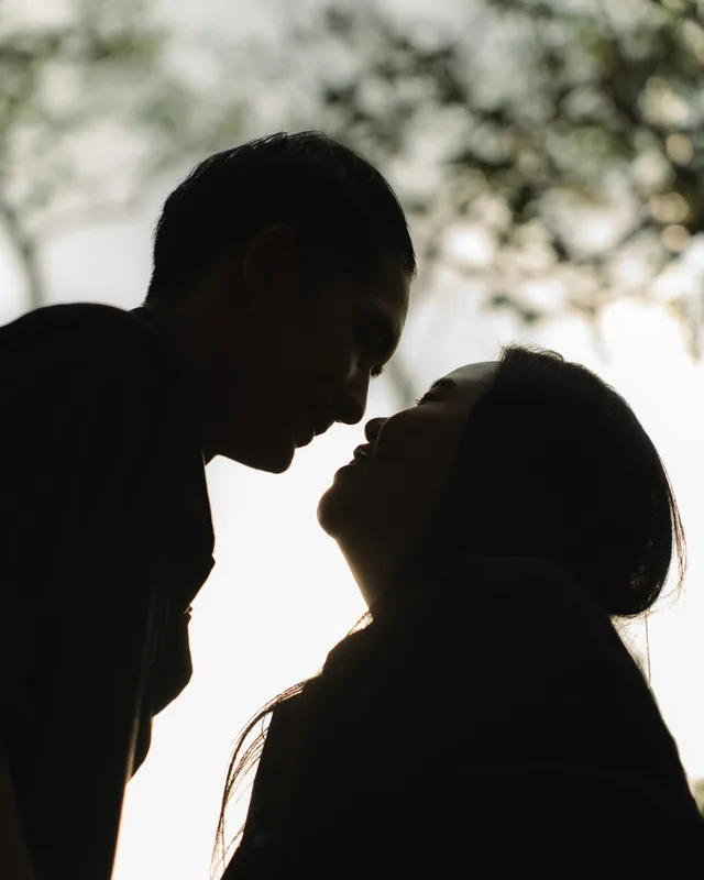 TP16 — Couples photography by Nuchy