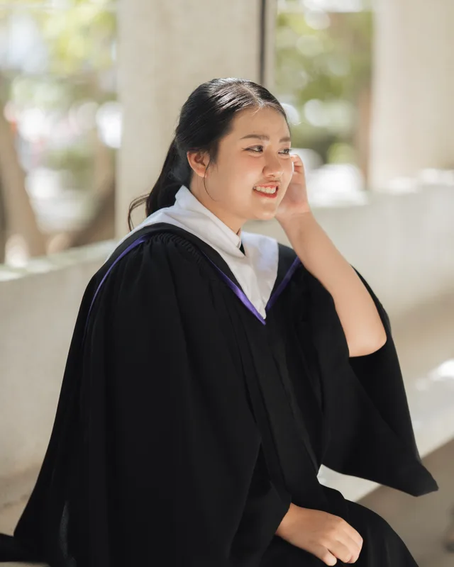 GT10 — Graduation photography by Nuchy