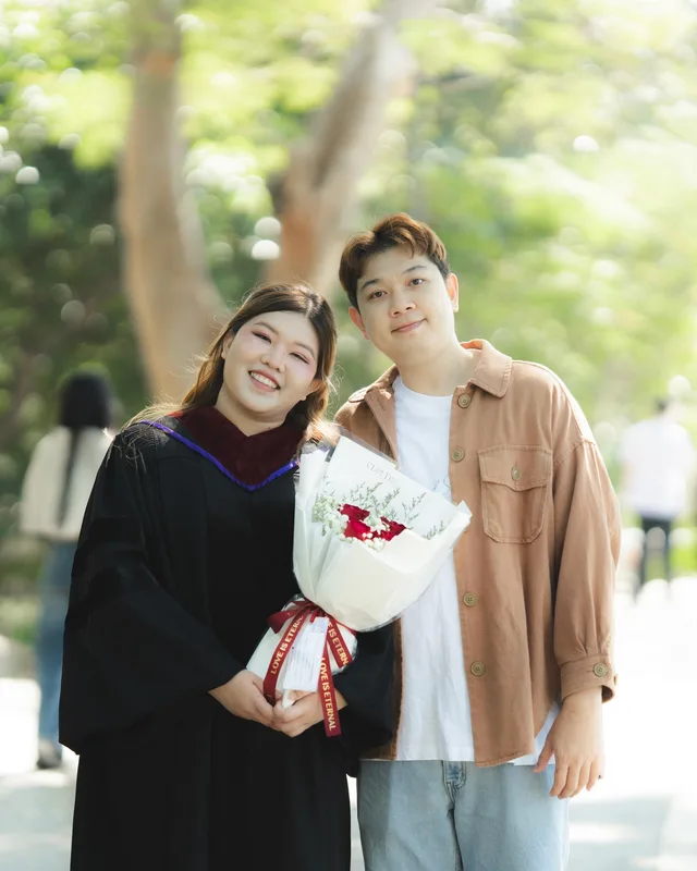 GT13 — Graduation photography by Nuchy